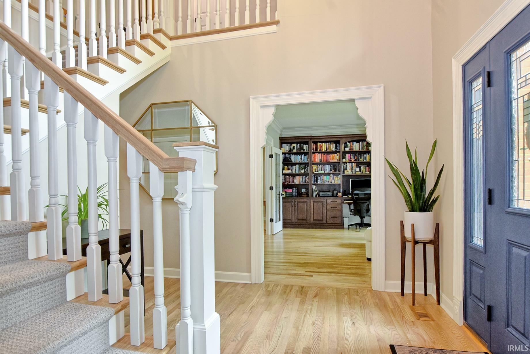Property Photo:  11130 Summitree Court  IN 47725 