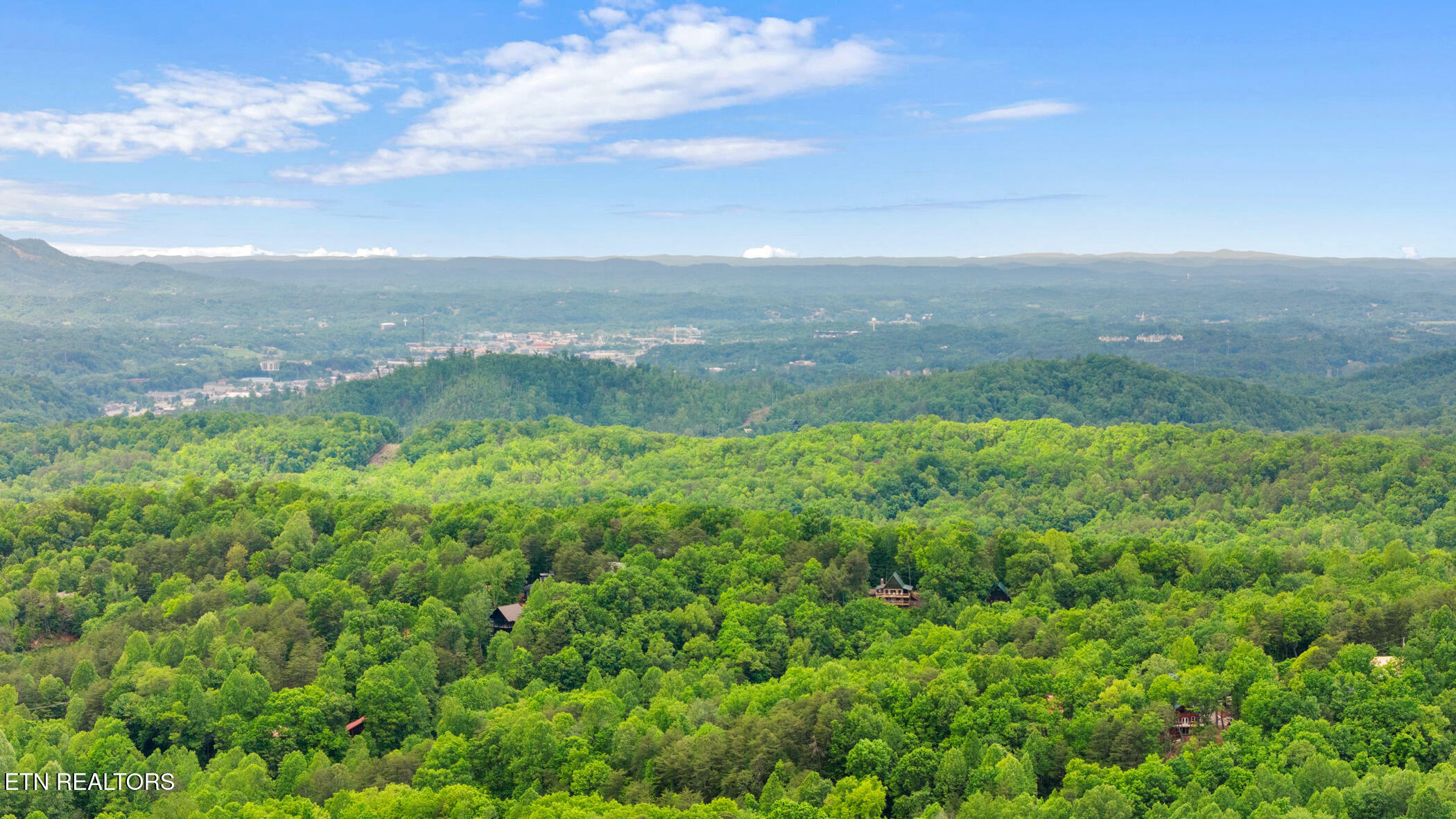 Property Photo: 1830 Cherry View Lane TN 37876