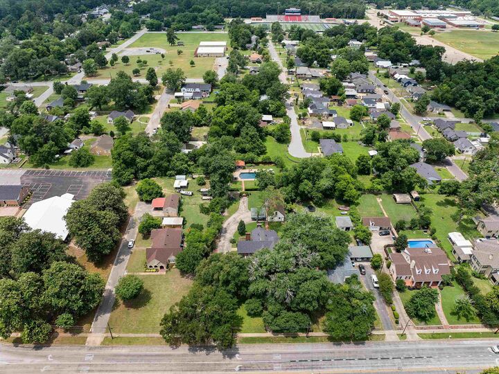Property Photo: 1010 S Main St. TX 75654