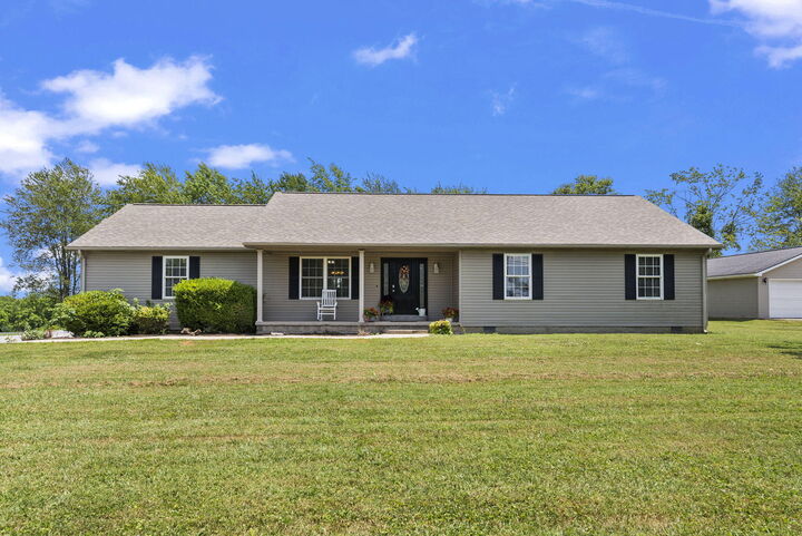 Property Photo:  6500 Ky Highway 2141  KY 40437 