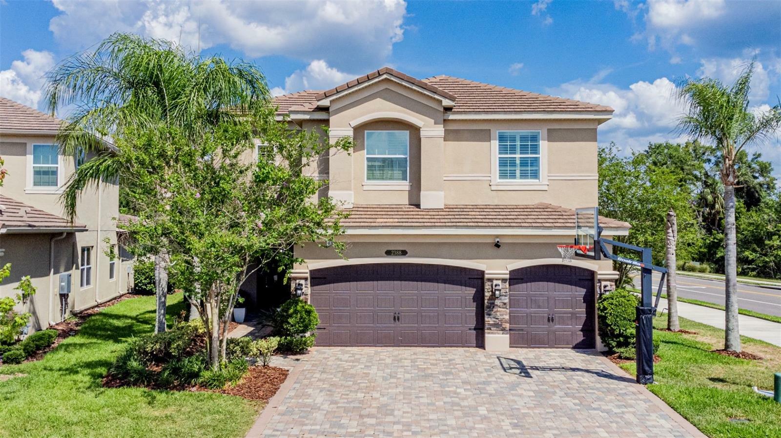 Property Photo: 2388 Oakwood Preserve Drive FL 33543
