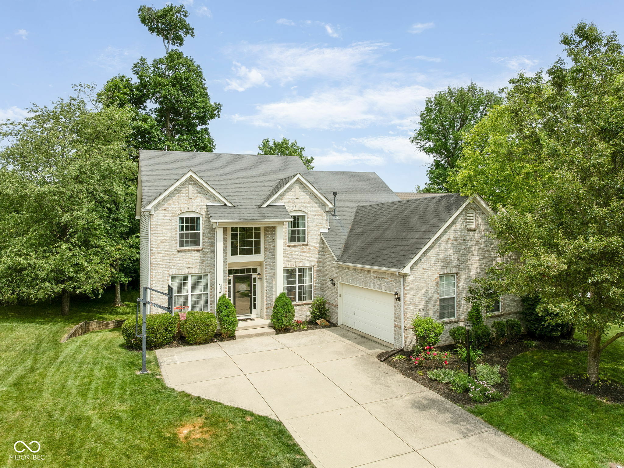 Property Photo: 13861 Barberry Court IN 46033