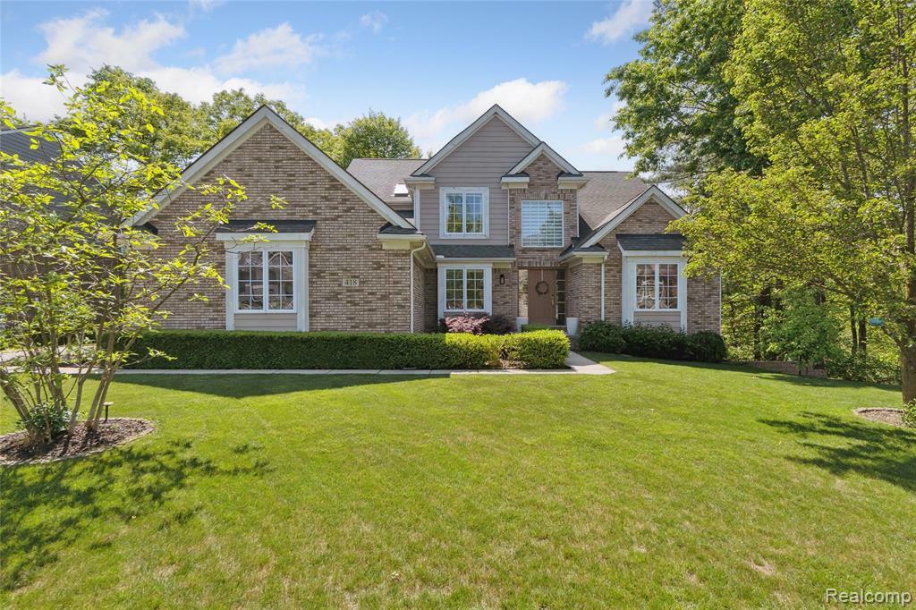 Property Photo: 418 Greenan Lane MI 48362 2179