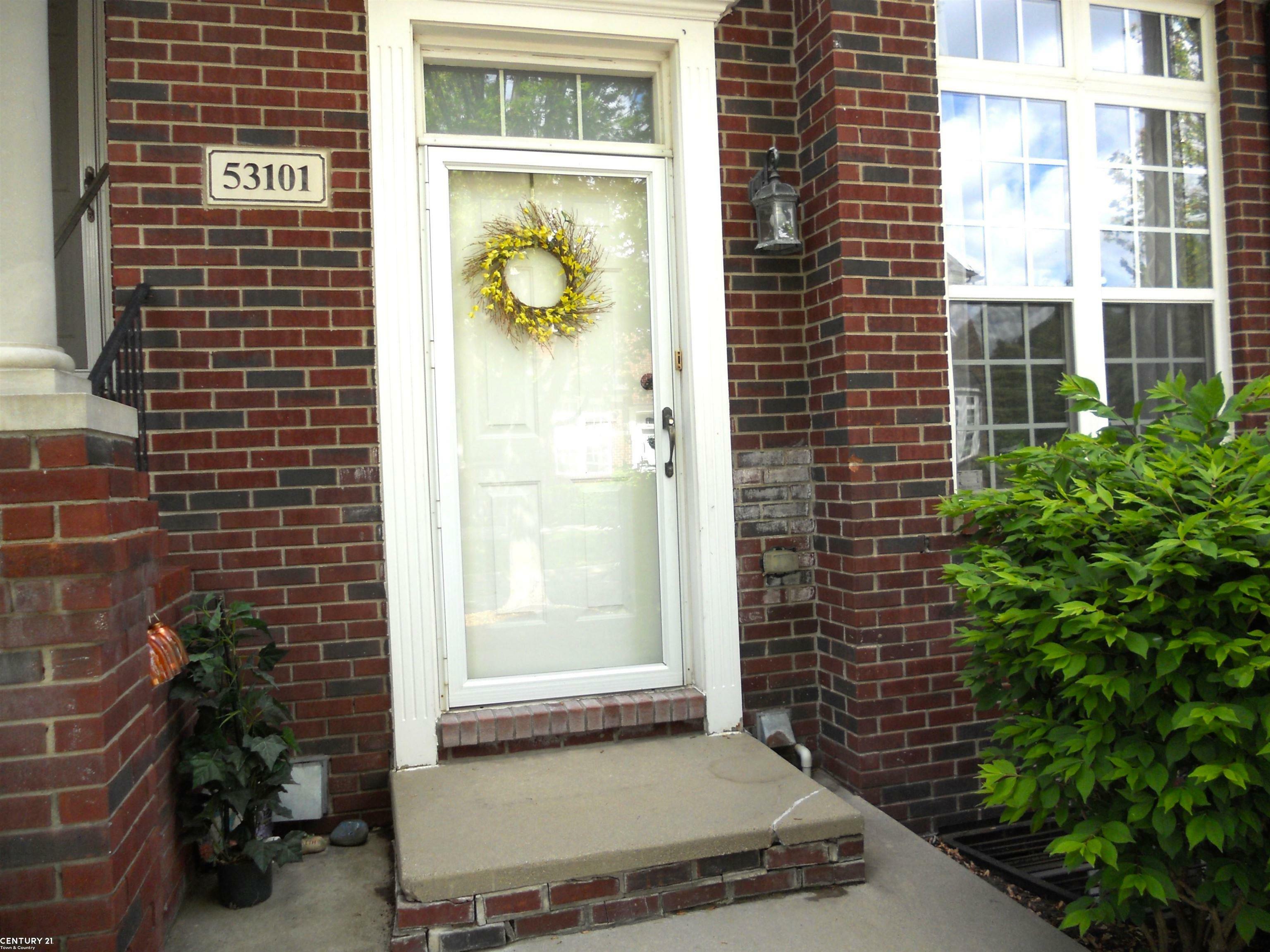 Property Photo: 53101 Providence Drive MI 48316