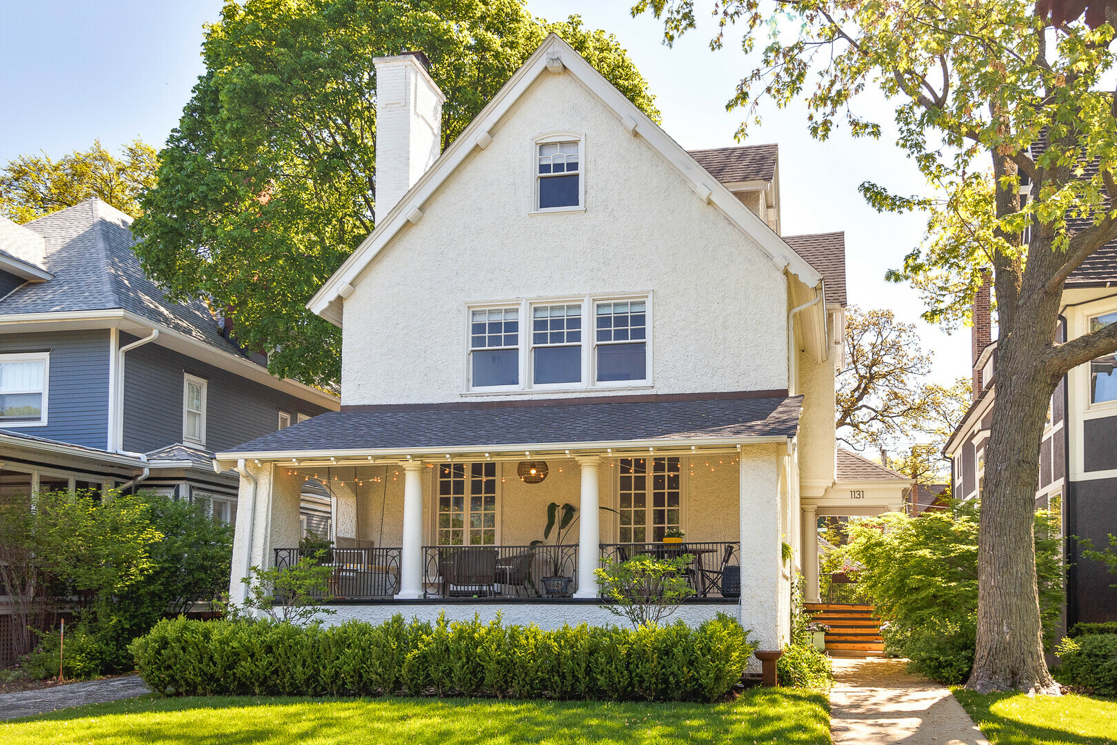 Property Photo: 1131 Forest Avenue IL 60202