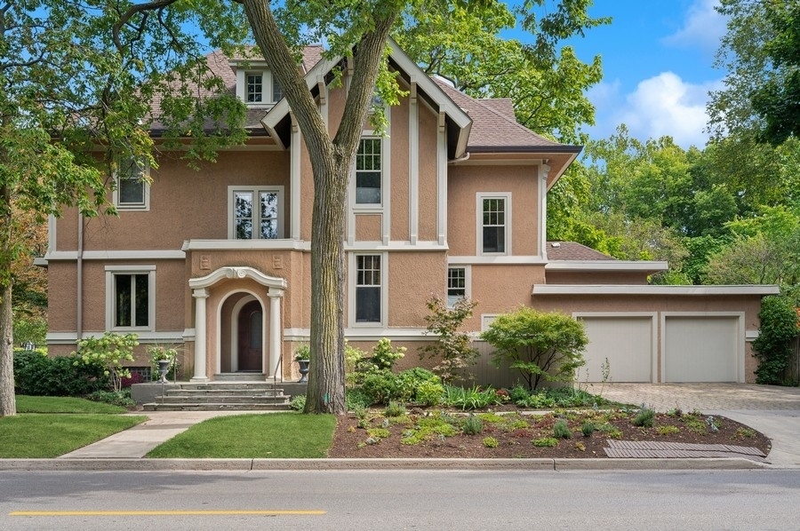 Property Photo: 1335 Asbury Avenue IL 60201