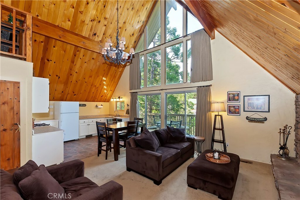 Property Photo: 1192 Evergreen Lane CA 92352