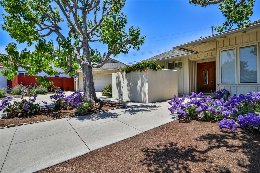 Property Photo: 2857 Serang Place CA 92626