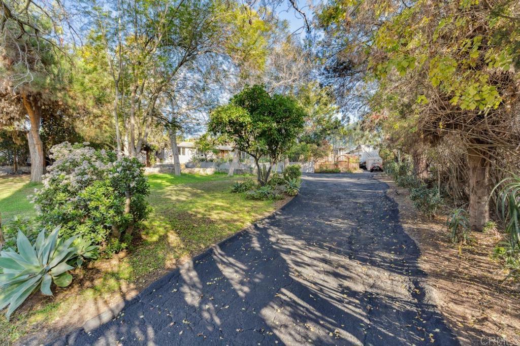 10880 Hess Drive  La Mesa CA 91941 photo