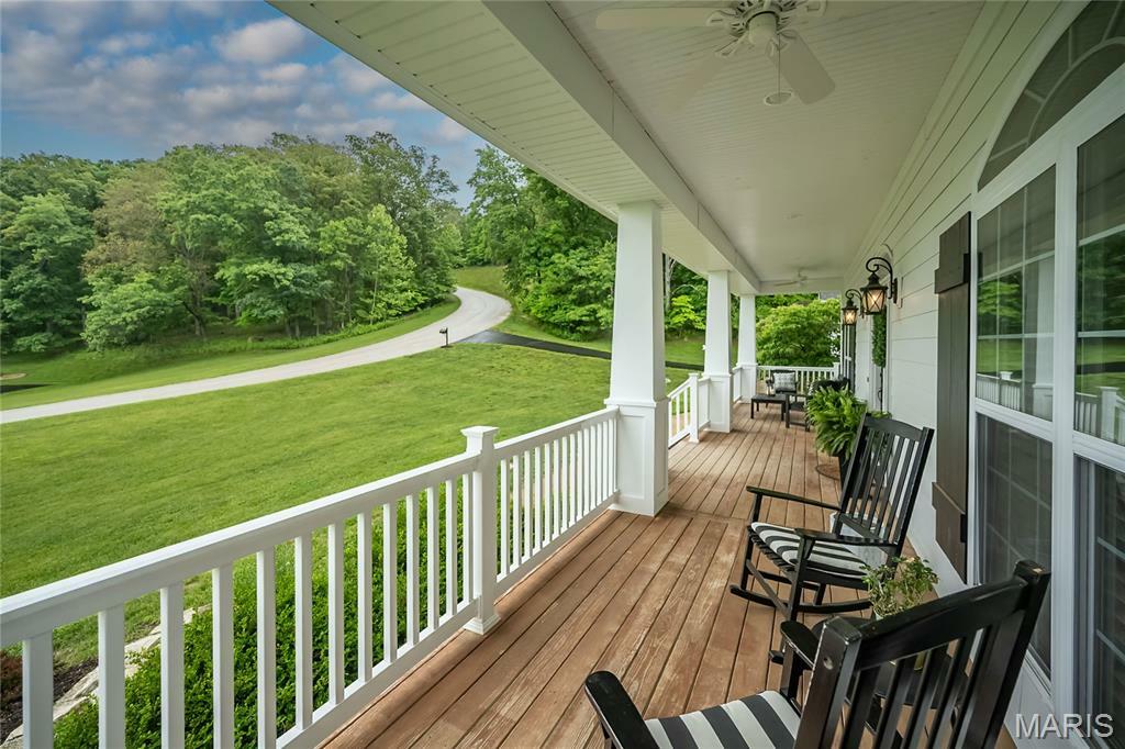 Property Photo: 18466 Hencken Valley Estates Drive MO 63069