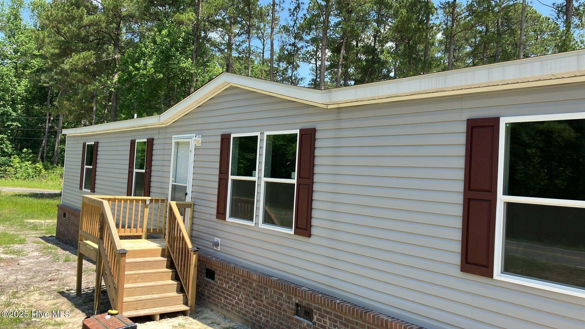 Property Photo: 730 Gurganus Road NC 28454