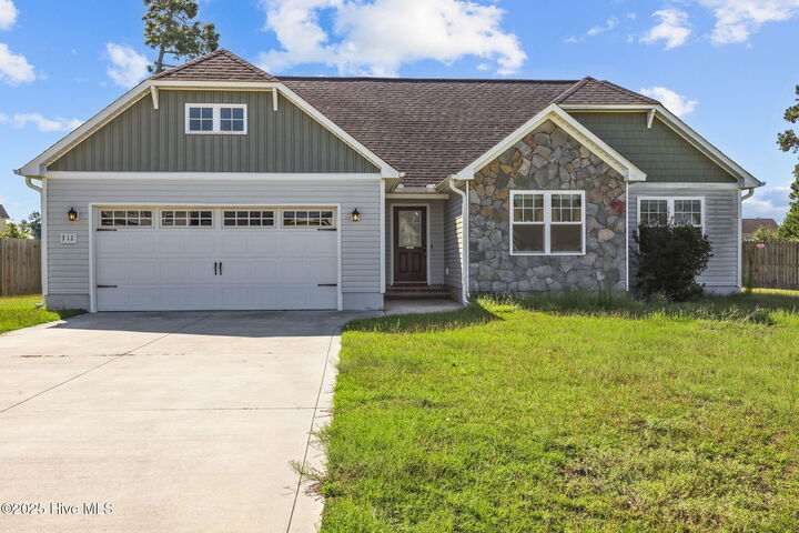 712 Addor Drive  Richlands NC 28574 photo