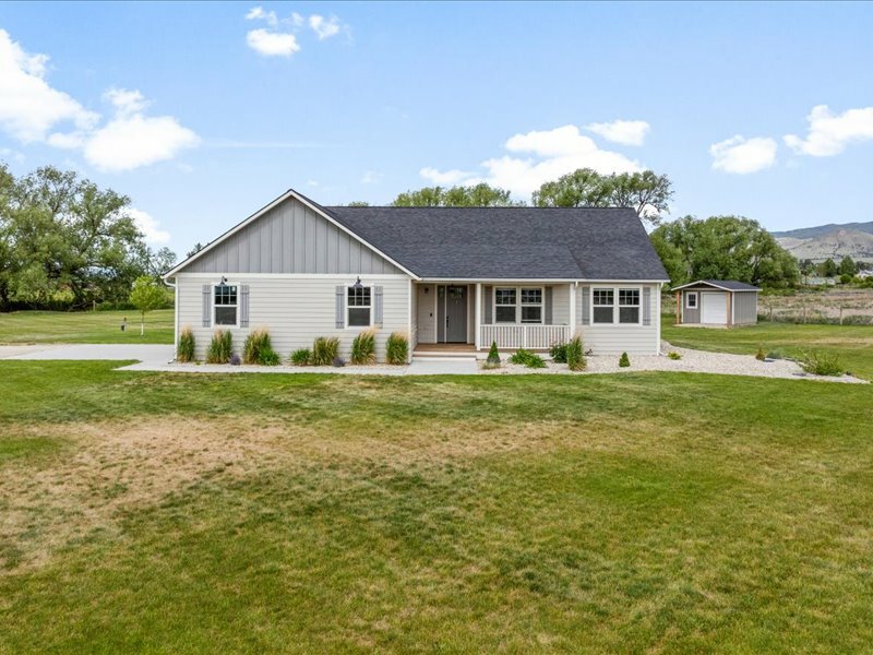 Property Photo: 497 Brothers Way MT 59828