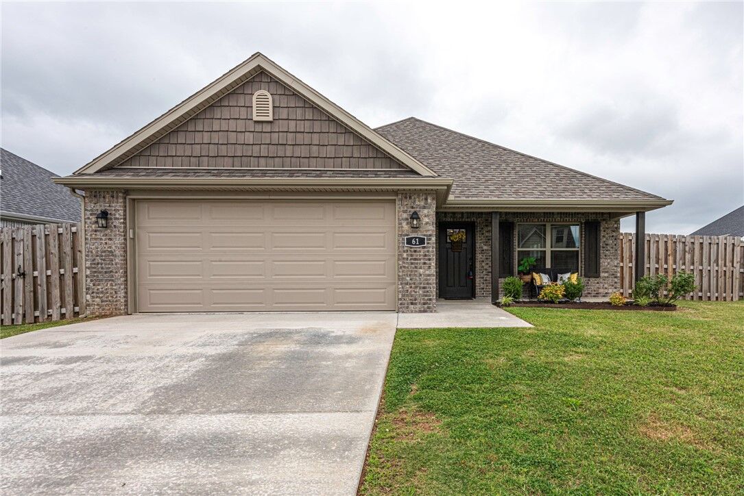 Property Photo: 61 Manhattan AR 72704
