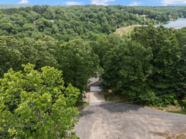 Property Photo:  10 Duddington Lane  AR 72714 