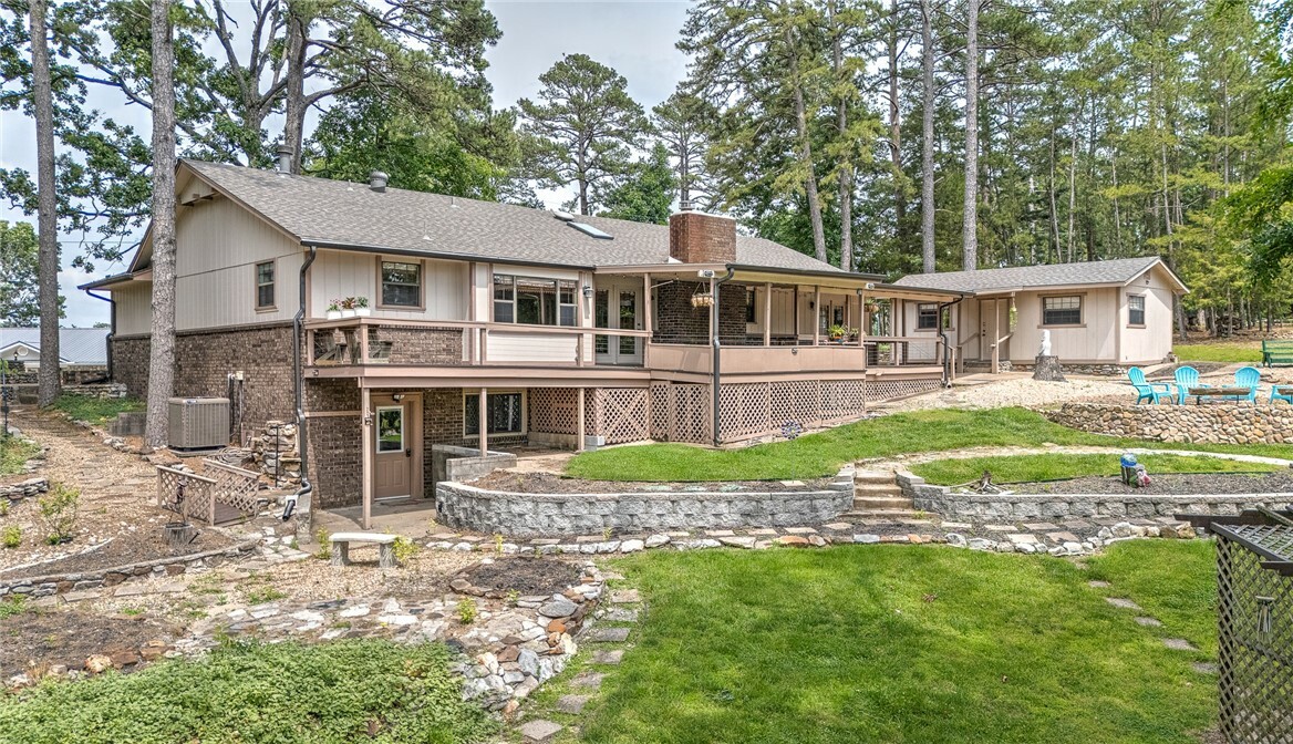 Property Photo: 8611 Spruce Drive AR 72756
