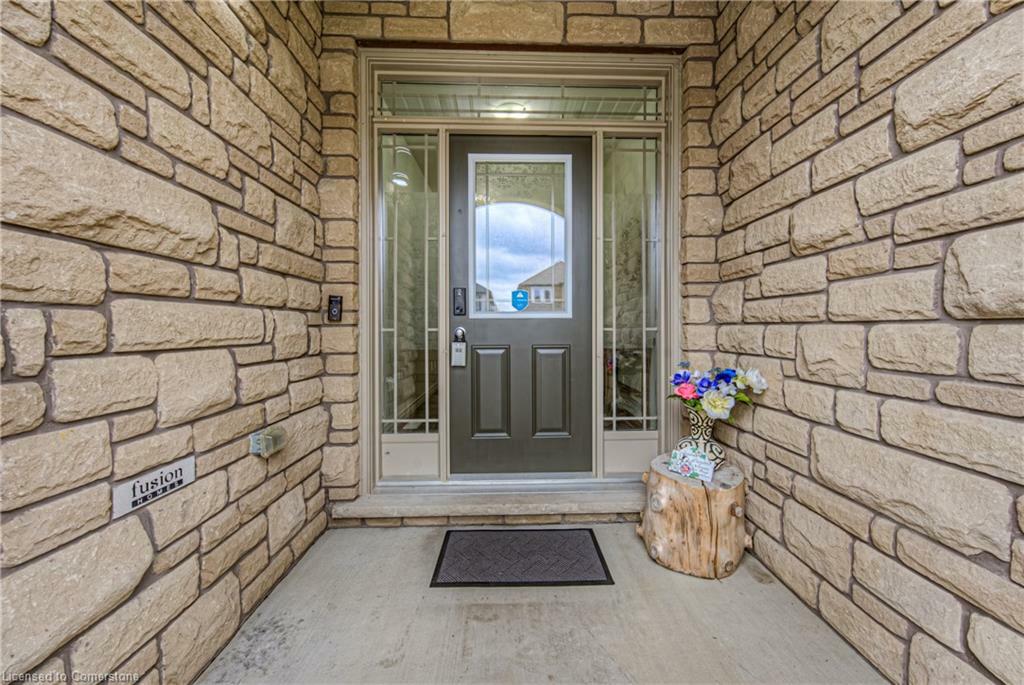 Property Photo: 382 Beechdrops Drive ON N2V 0E8