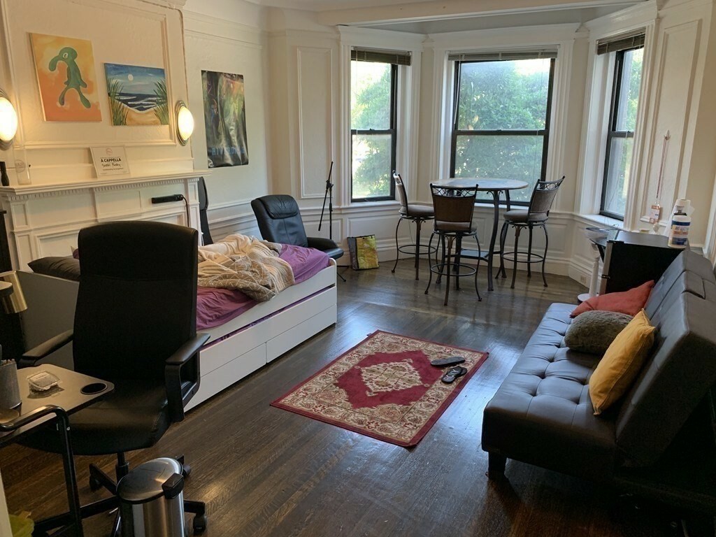 Property Photo: 466 Commonwealth Ave 203 MA 02215