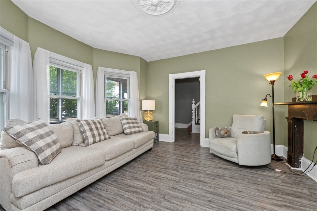 Property Photo: 33 Bennett St MA 02149