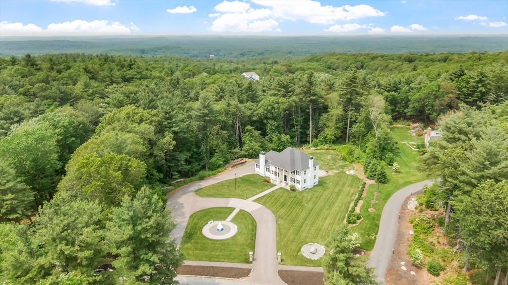 Property Photo: 69 Carter Dr MA 01701