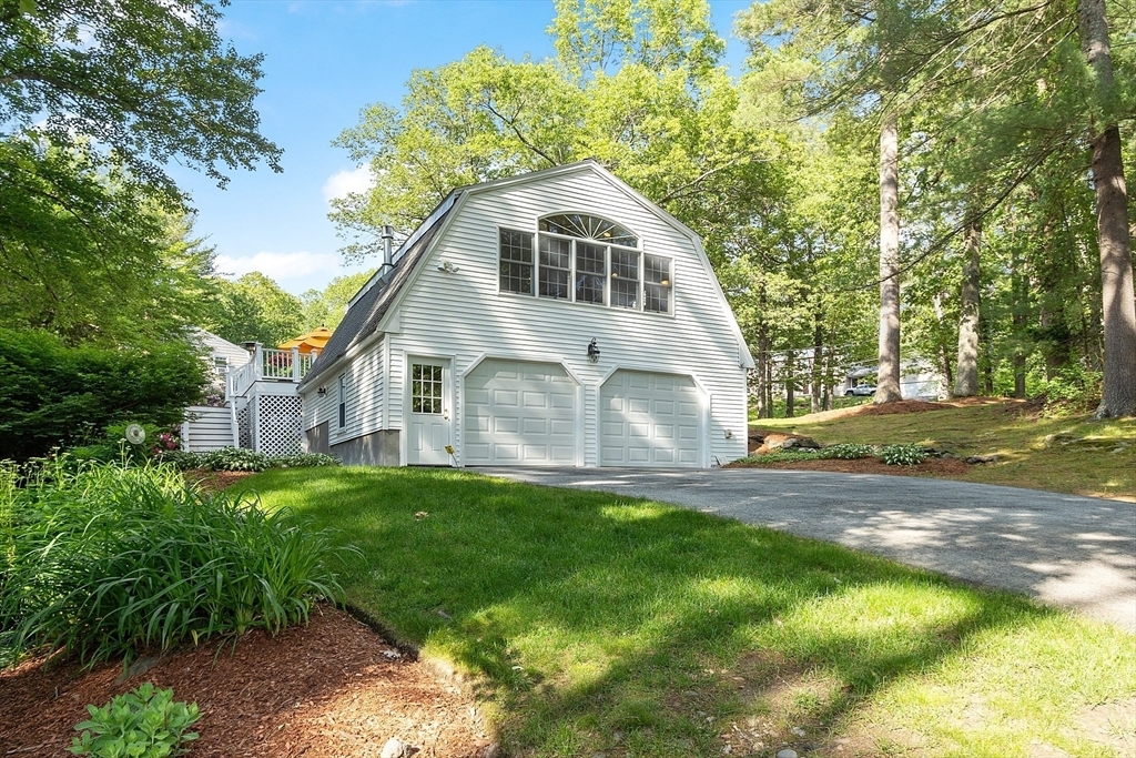 Property Photo: 2 Pomfret Road MA 01824