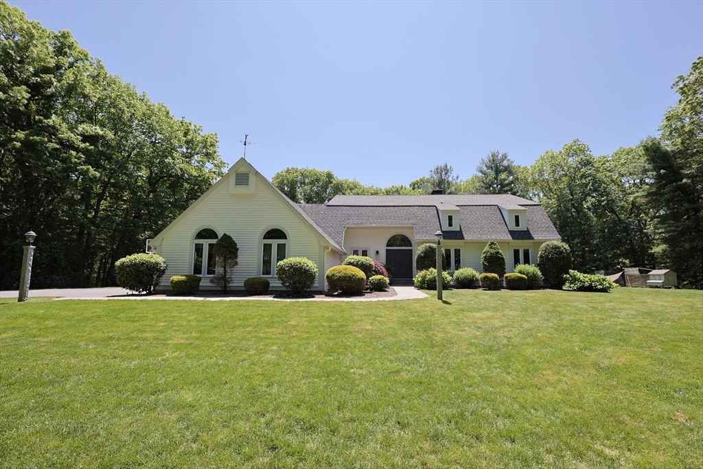 Property Photo: 8 Mercer Lane MA 02038