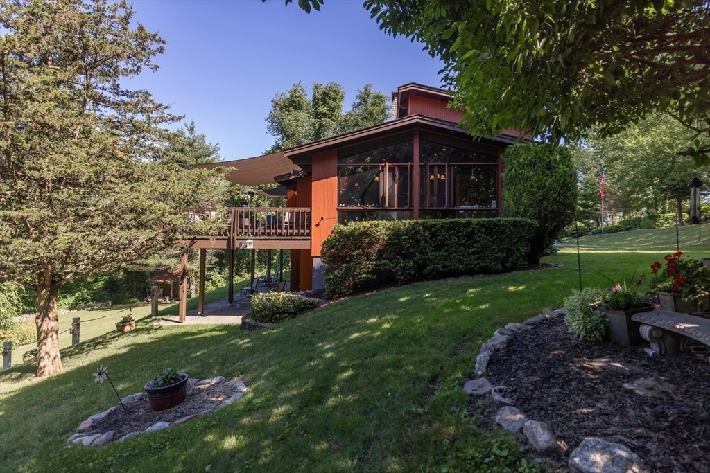 Property Photo: 1023 N. Woodstock Road MA 01550