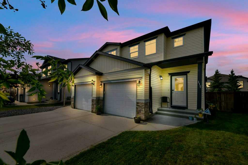 114 Jones Crescent  Red Deer AB T4P 0N4 photo