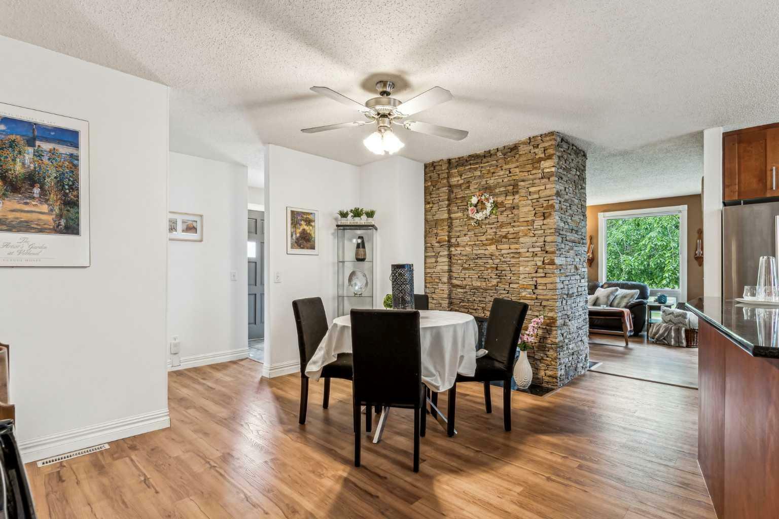 Property Photo: 220 72 Avenue NE AB T2K 0N9