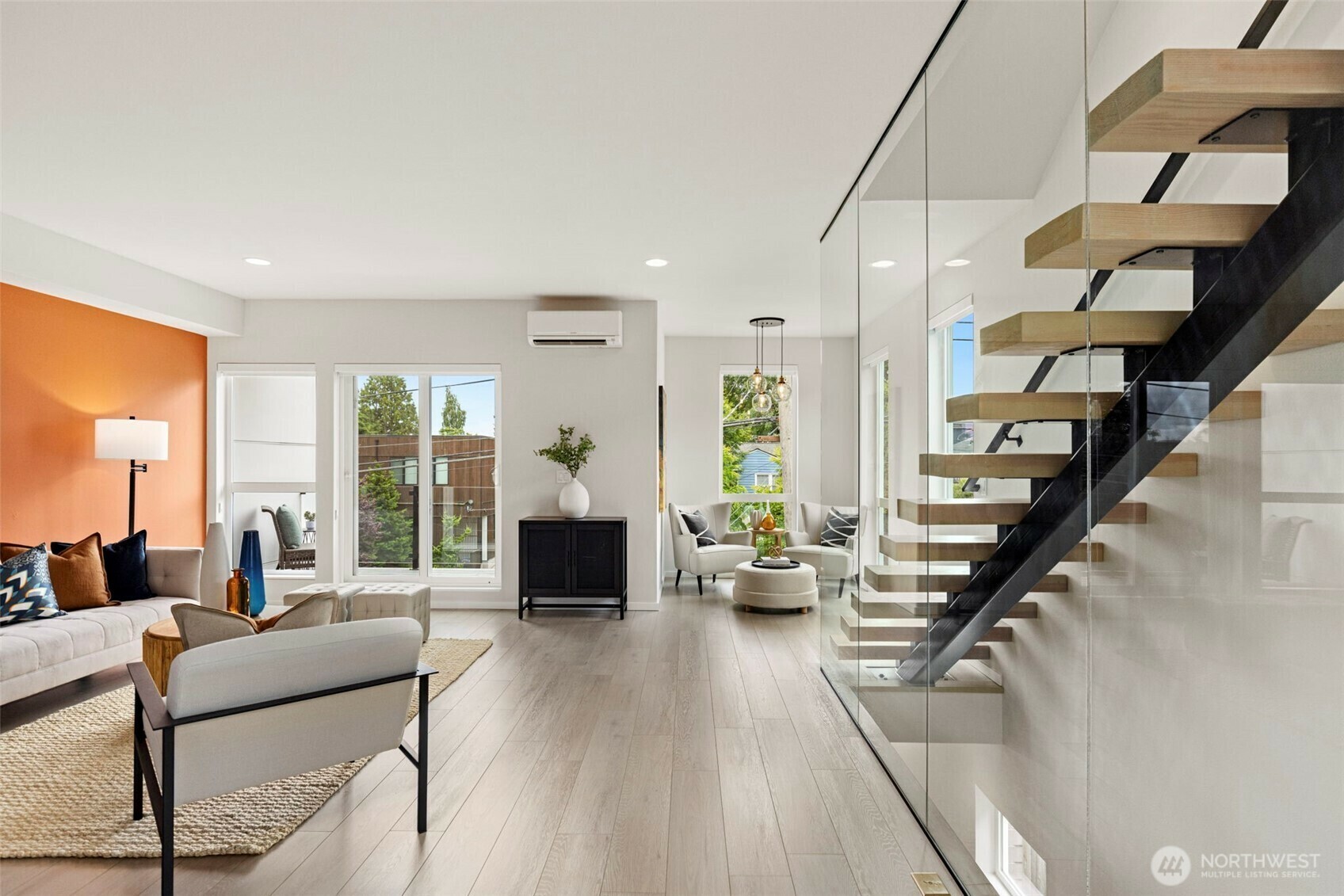 Property Photo: 2014 E Pine Street A WA 98122