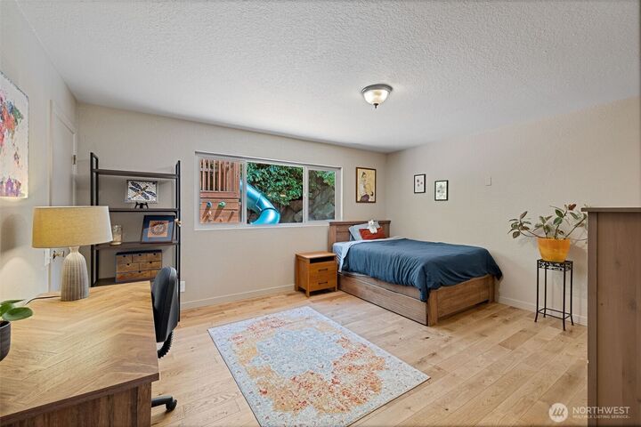 Property Photo: 8814 Earl Avenue NW WA 98117