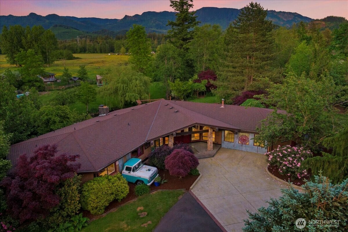 Property Photo: 41506 292nd Way SE WA 98022