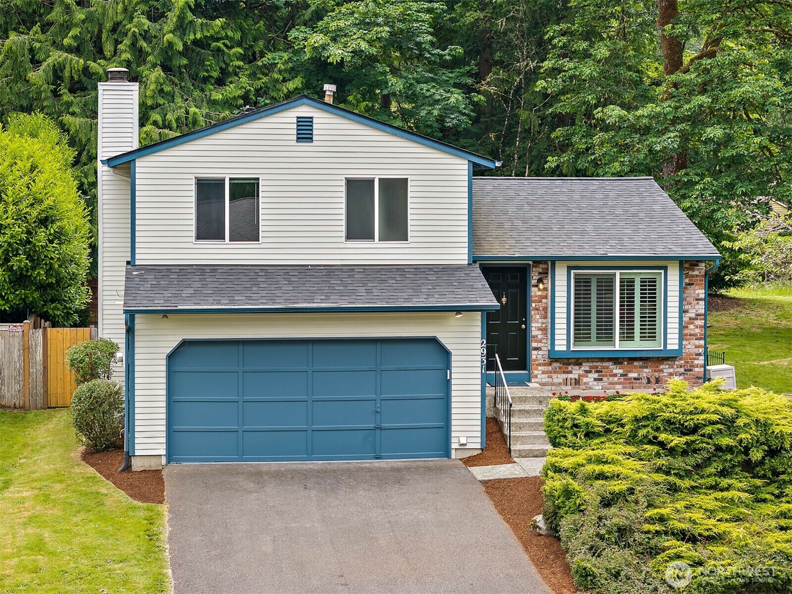 Property Photo: 2931 230th Avenue NE WA 98074