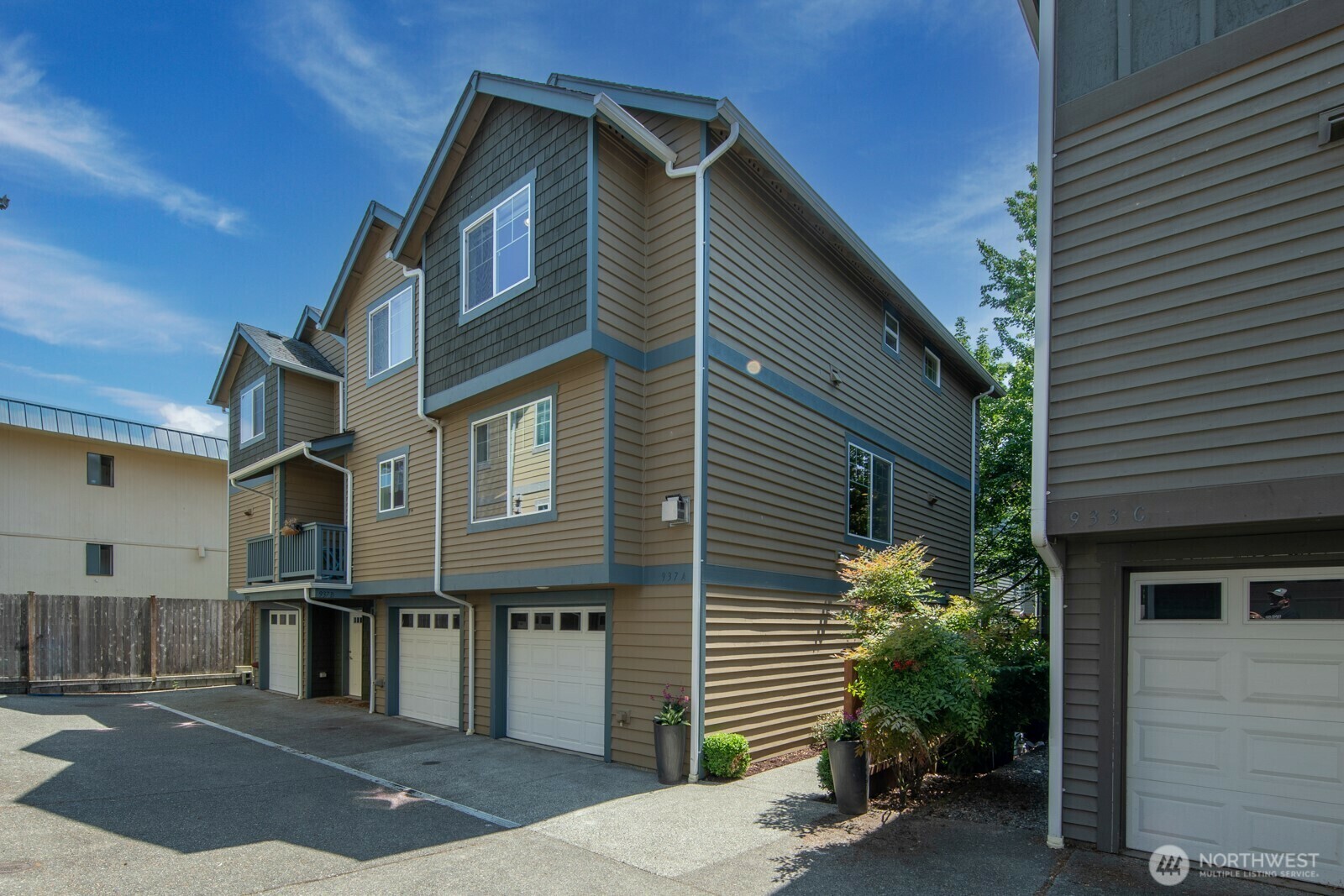 Property Photo:  937 N 97th Street A  WA 98103 