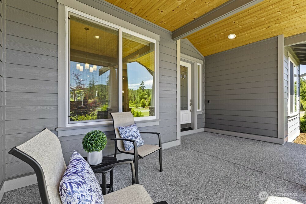 Property Photo: 12139 Kirstin Lane SE WA 98589