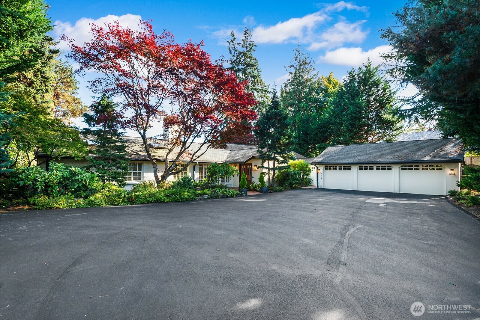 Property Photo: 1546 79th Place NE WA 98039