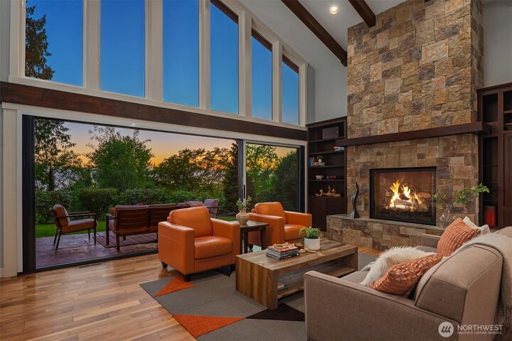 Property Photo: 9615 Fauntleroy Way SW WA 98136