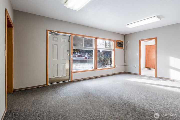 Property Photo:  119 SW J Street  WA 98848 