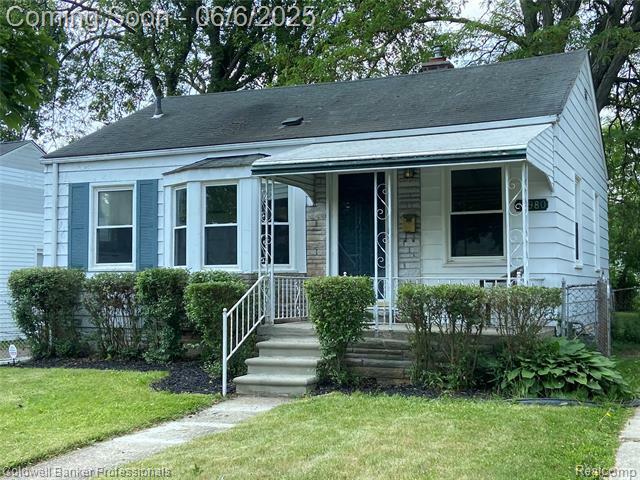 Property Photo: 18980 Roscommon Street MI 48225