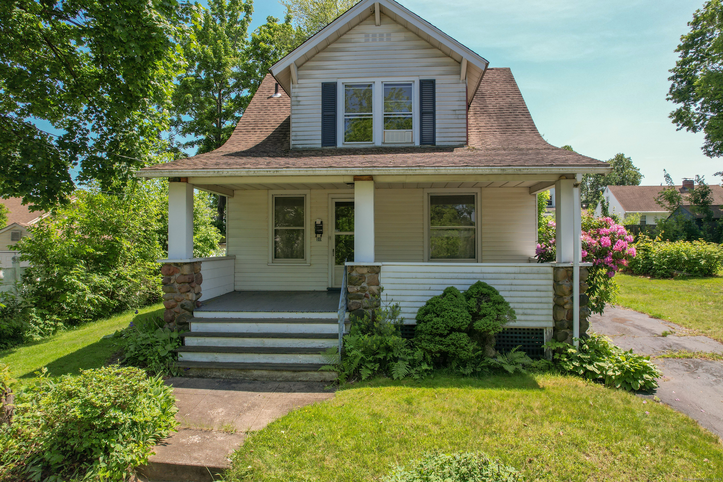 10 Wilson Street  Plainville CT 06062 photo