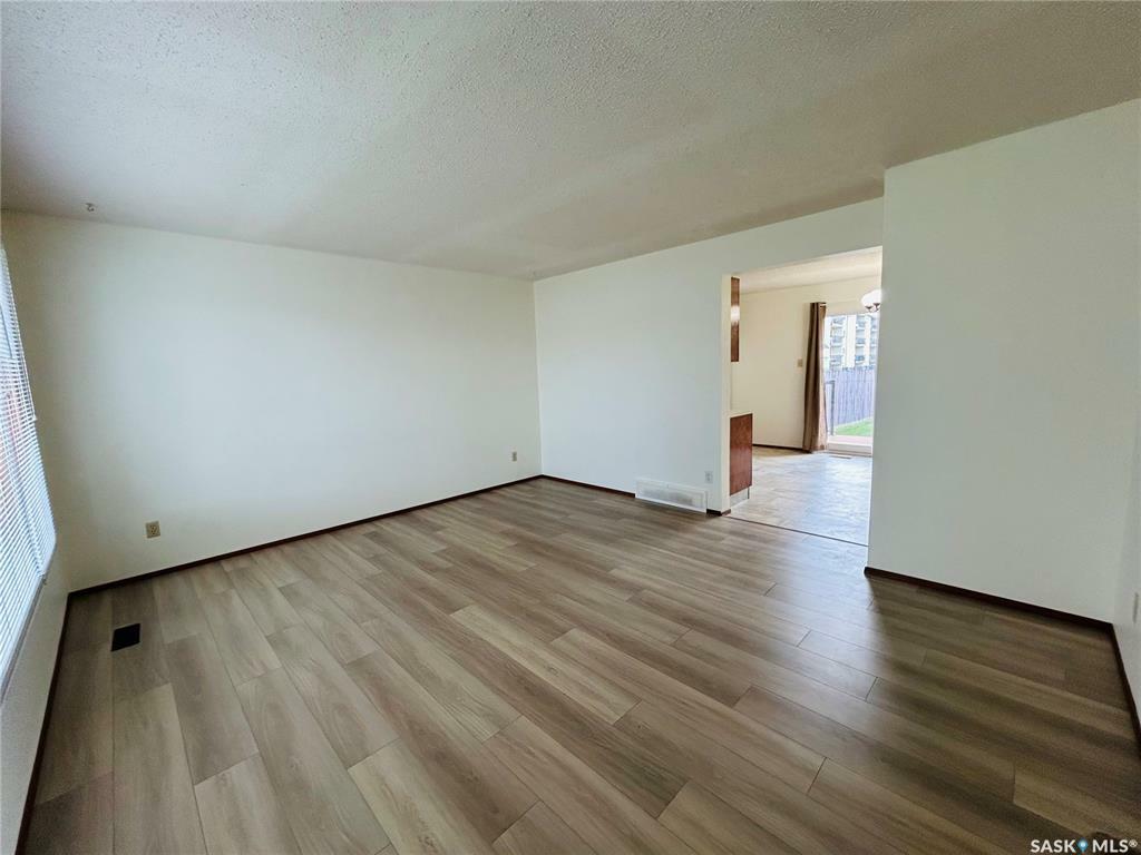 Property Photo: 324-322 Cochin Crescent SK S7K 4T4