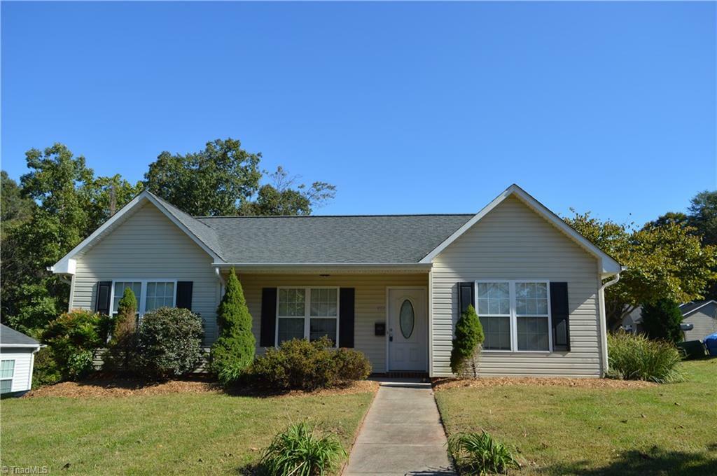 Property Photo:  407 S 5th Avenue  NC 27027 