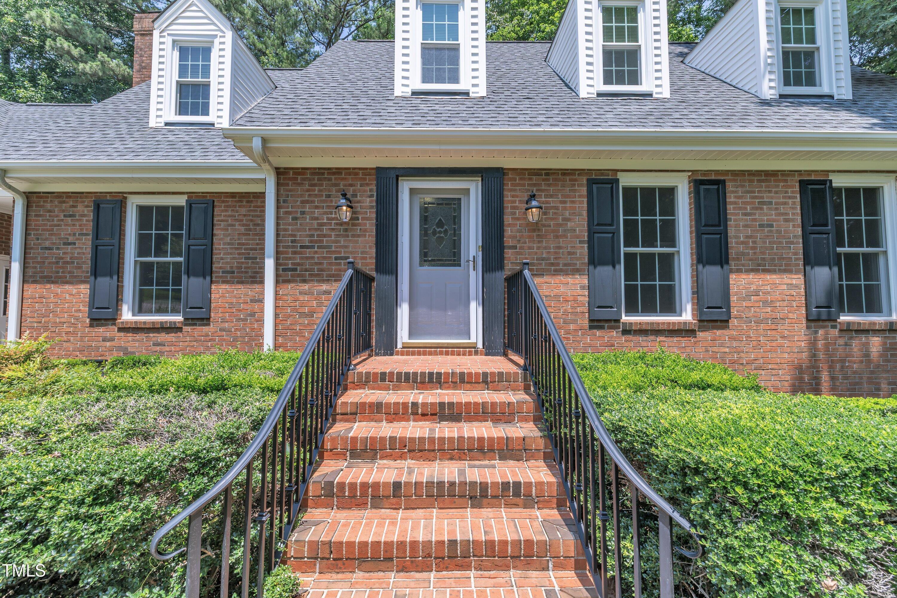 Property Photo: 2204 Basil Drive NC 27612