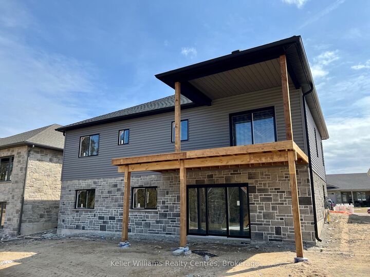 Property Photo: 906 13th Street ON N4N 3B8