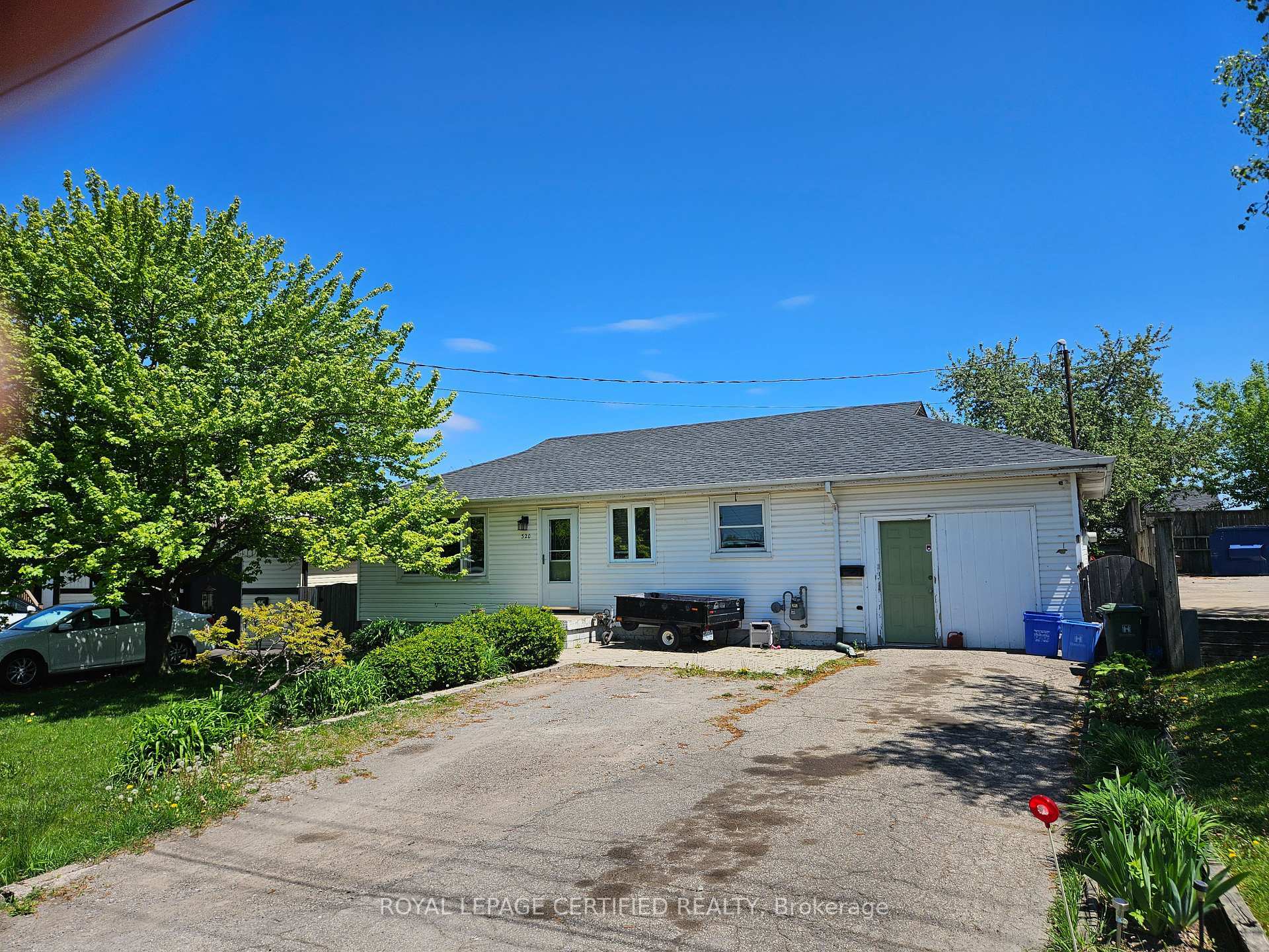 Property Photo: 320 Dewitt Road ON L8E 2T2