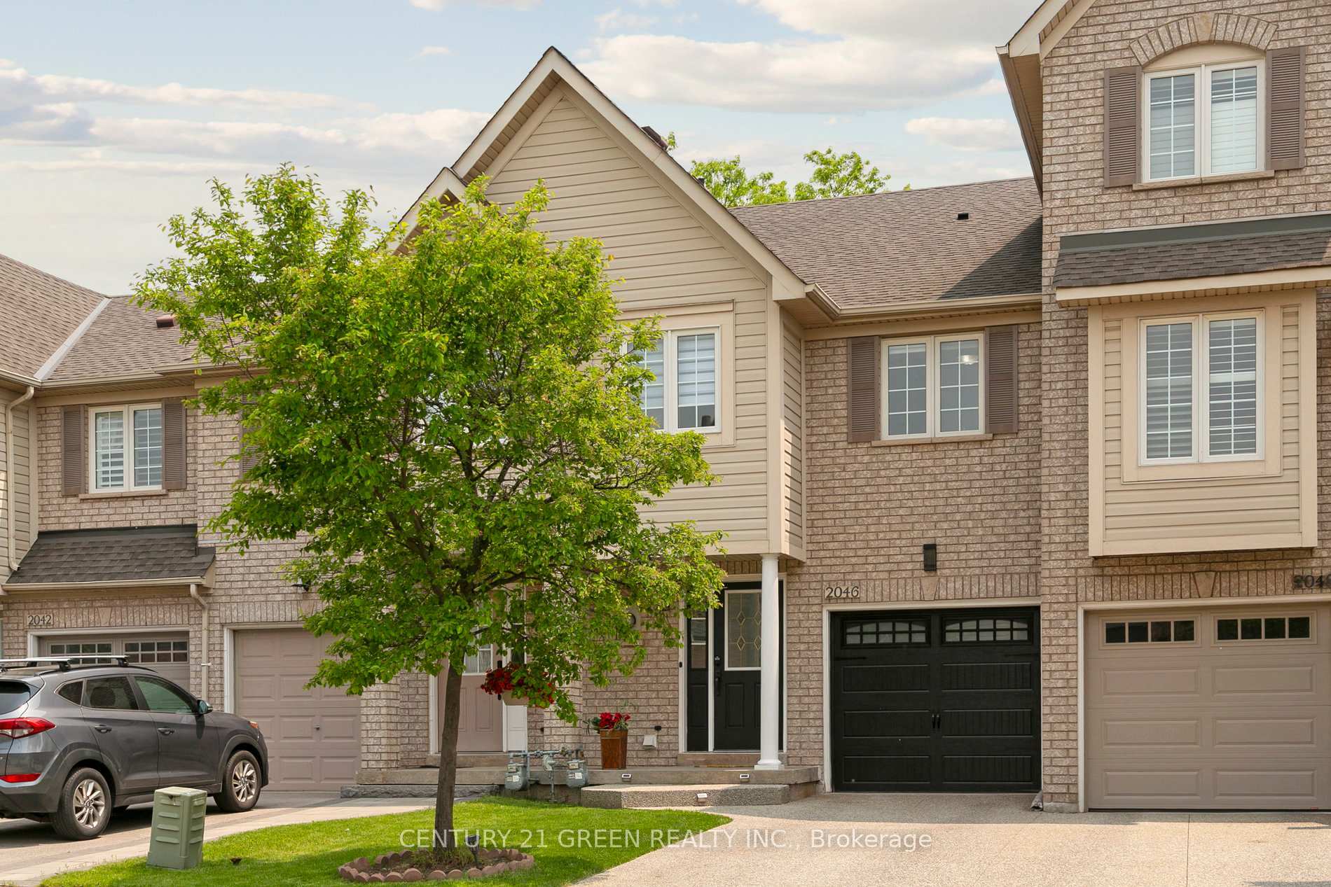 Property Photo: 2046 Glenhampton Road ON L6M 3T9