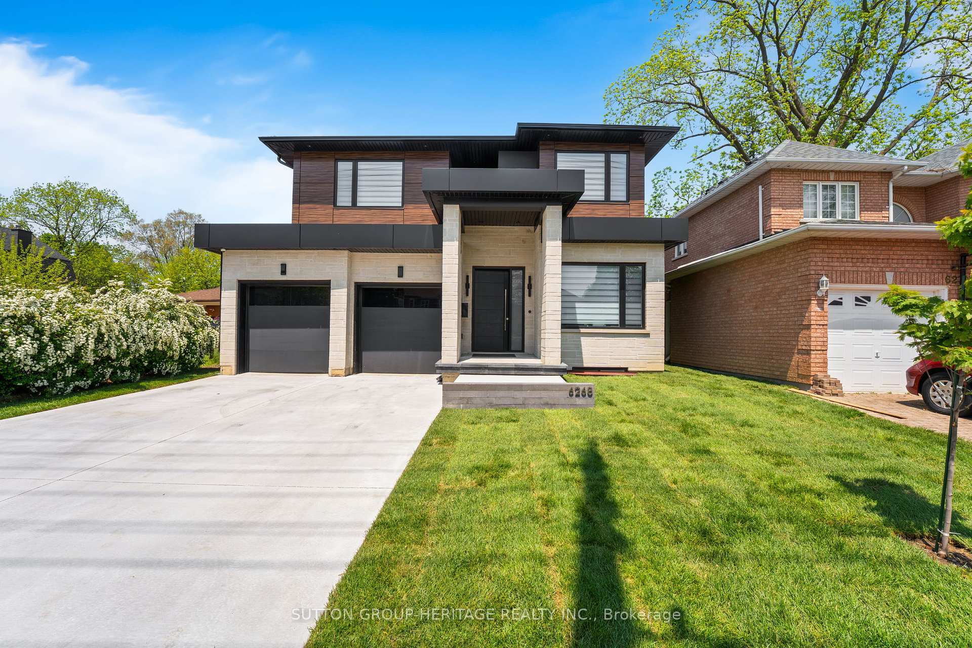 Property Photo:  6268 Kingston Road  ON M1C 1L1 