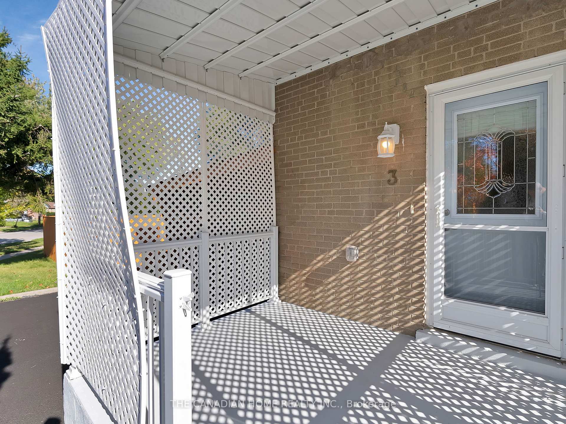 Property Photo: 3 Shier Drive ON M1J 2T1