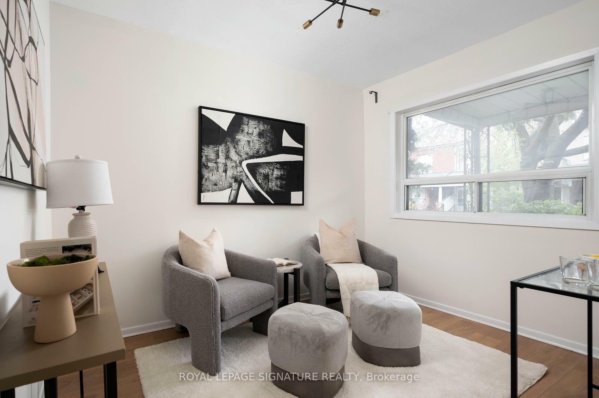 Property Photo: 136 Montrose Avenue ON M6J 2T7