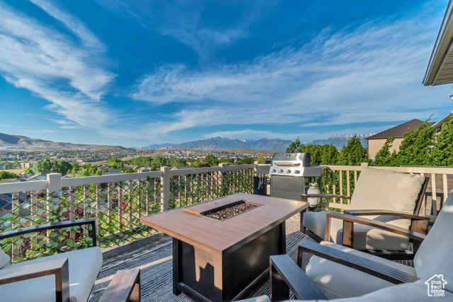 Property Photo: 3547 E Jacob'S Way UT 84005